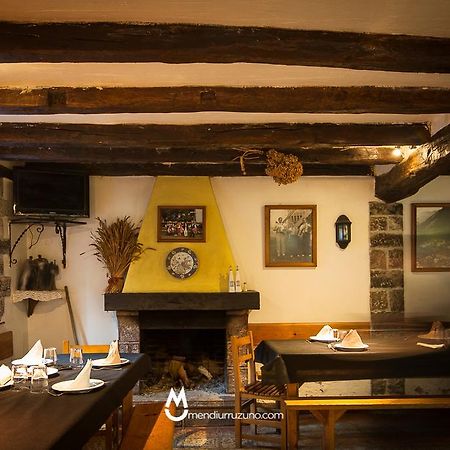 Casa Rural Eleizondo Haundia Itziar Ngoại thất bức ảnh