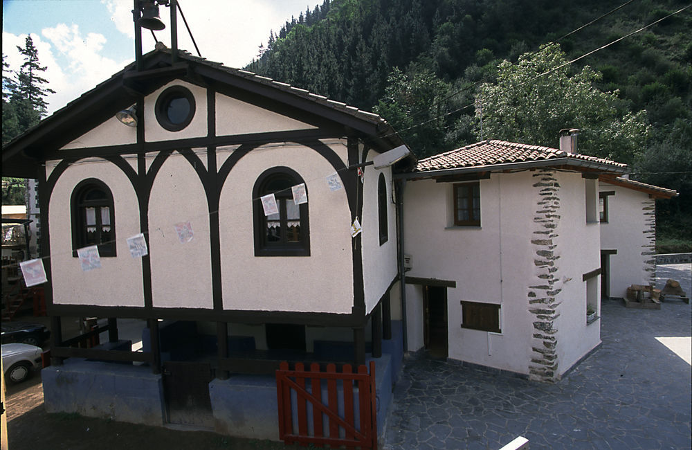 Casa Rural Eleizondo Haundia Itziar Ngoại thất bức ảnh