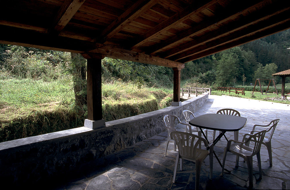 Casa Rural Eleizondo Haundia Itziar Ngoại thất bức ảnh